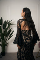 ABITO ELEGANTE IN PIZZO NERO