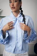 CAMICIA AZZURRA MANICA FIORE