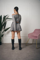 COORDINATO GRIGIO CON GONNA