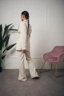 TAILLEUR BEIGE CON FASCIA CHIARO