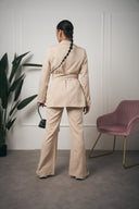 TAILLEUR BEIGE CON FASCIA SCURO