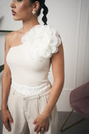 TOP MONOSPALLA FIORE BEIGE