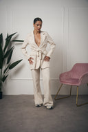 TAILLEUR BEIGE CON FASCIA CHIARO