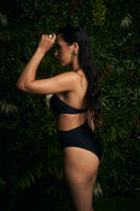 COSTUME INTERO NERO CON FIORE