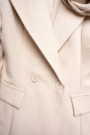 BLAZER BEIGE CON SPILLA A FIORE